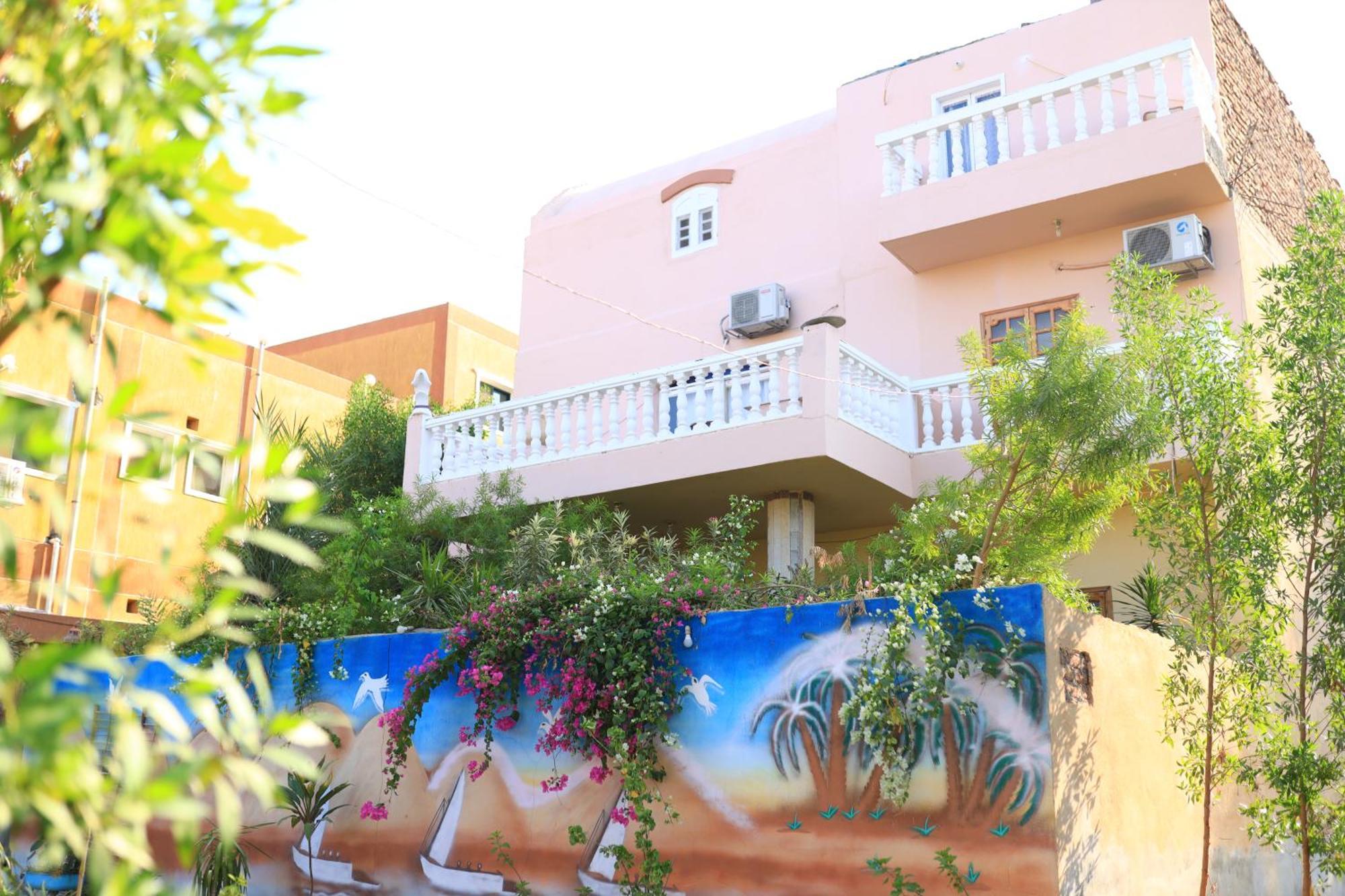Apartmán Luxor Nile View Flats Exteriér fotografie